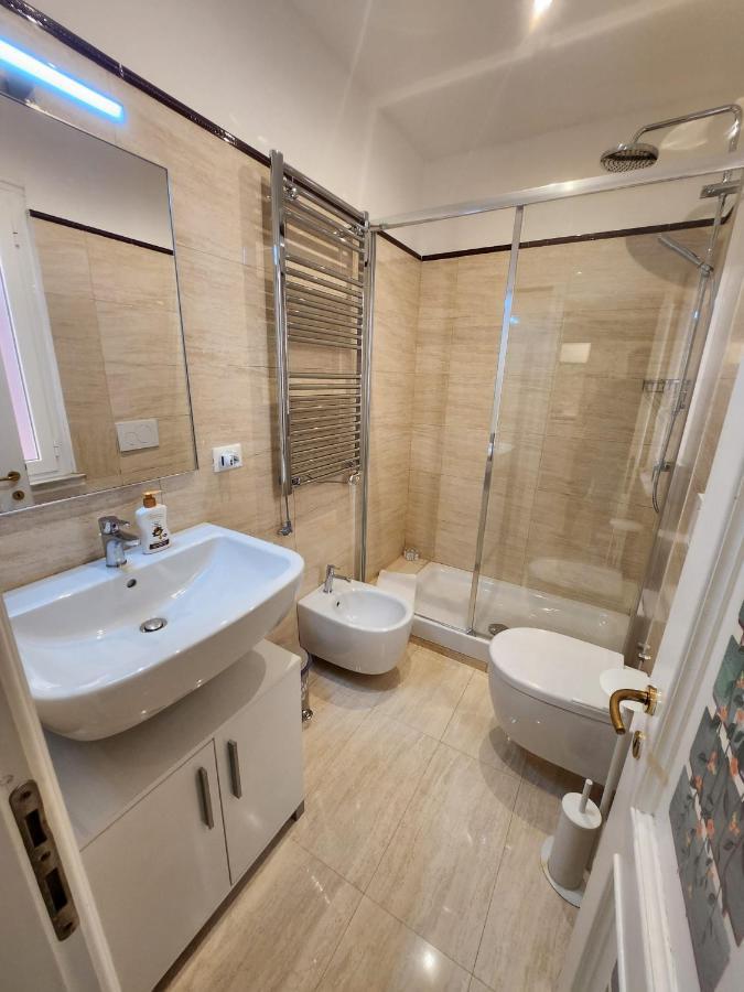 Monolocale Suite Con Terrazzino Рим Экстерьер фото